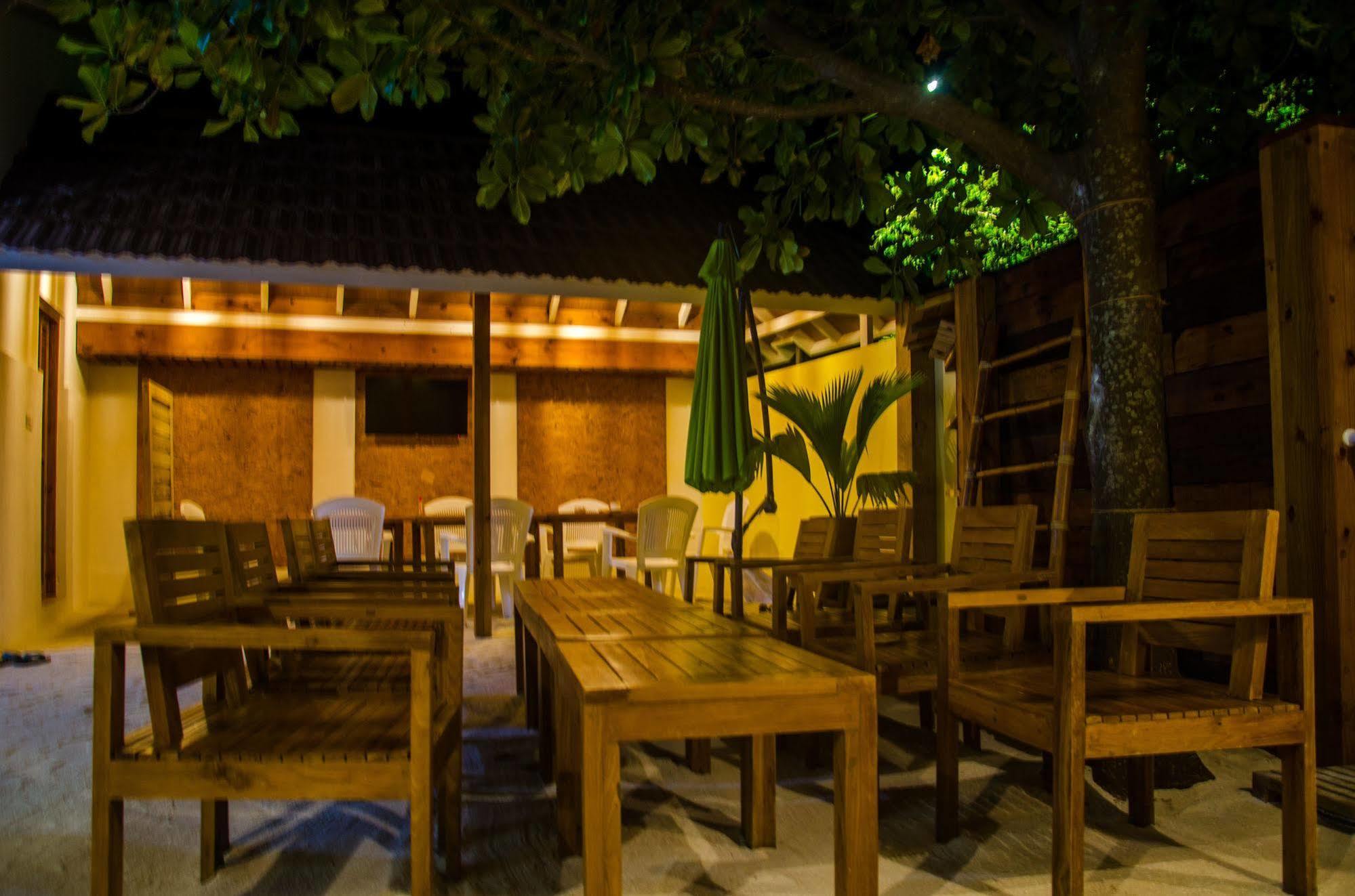 Holiday Garden Rasdhoo Ngoại thất bức ảnh